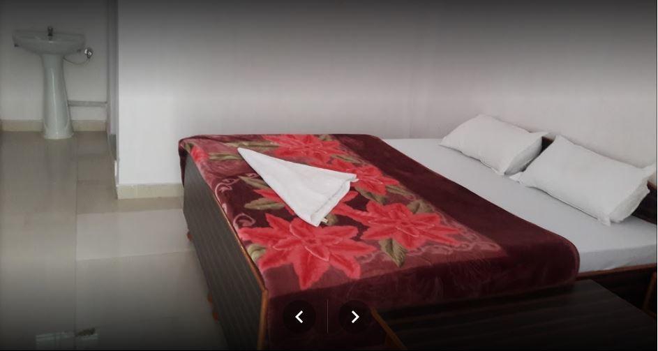 Hotel Inder Place Uttarkashi ภายนอก รูปภาพ