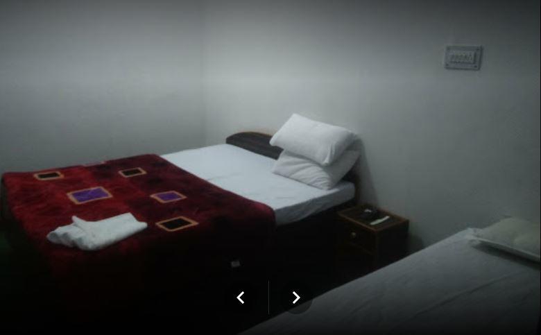 Hotel Inder Place Uttarkashi ภายนอก รูปภาพ