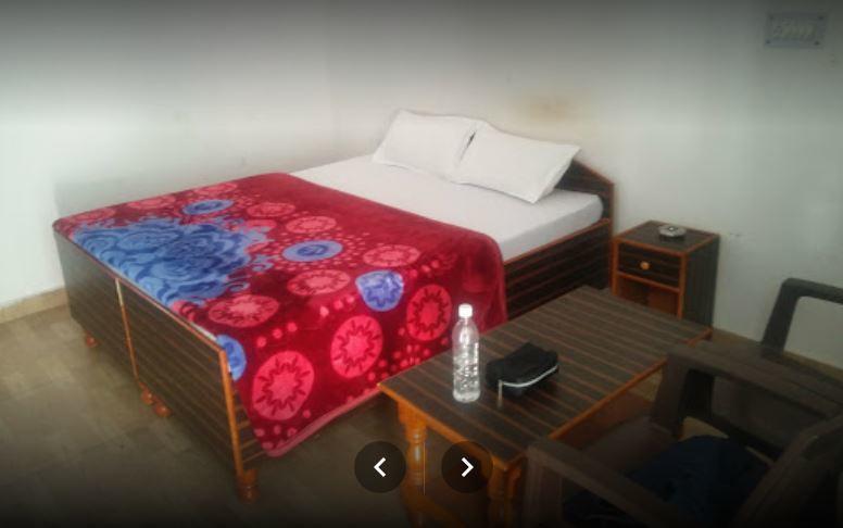 Hotel Inder Place Uttarkashi ภายนอก รูปภาพ